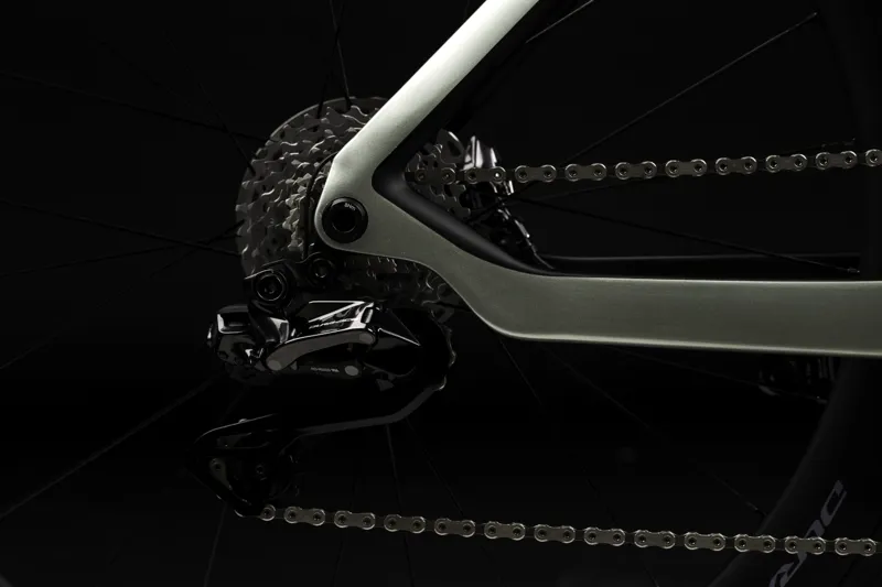 Orbea Orca Aero M20i LTD Ultegra Di2 Disc Carbon Road Bike SilverGreen/BLK-1